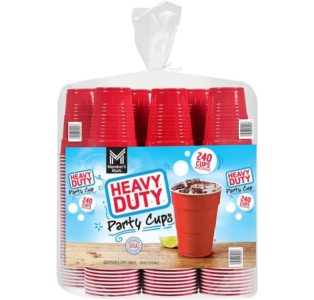 Member's Mark Heavy-Duty Red Cups