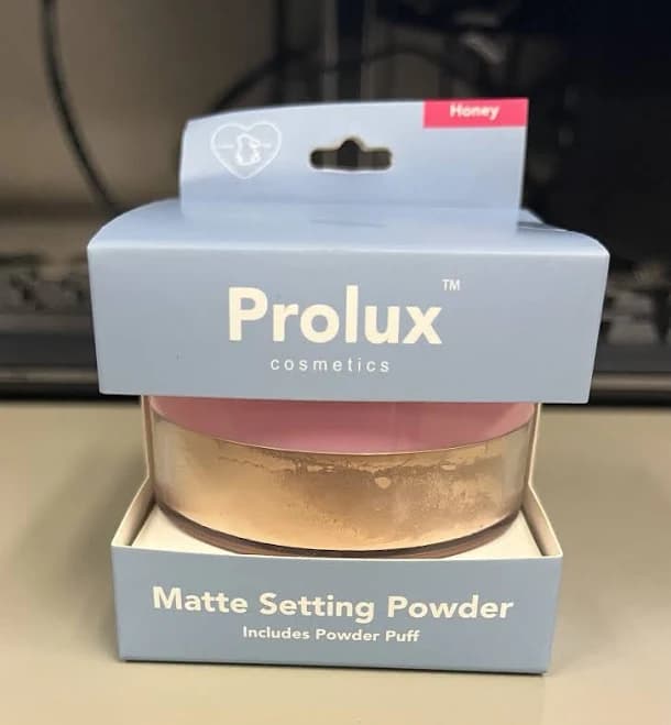 Pro Lux Cosmetics, Matte, Powder And Foundation (2; 1 Of Each)