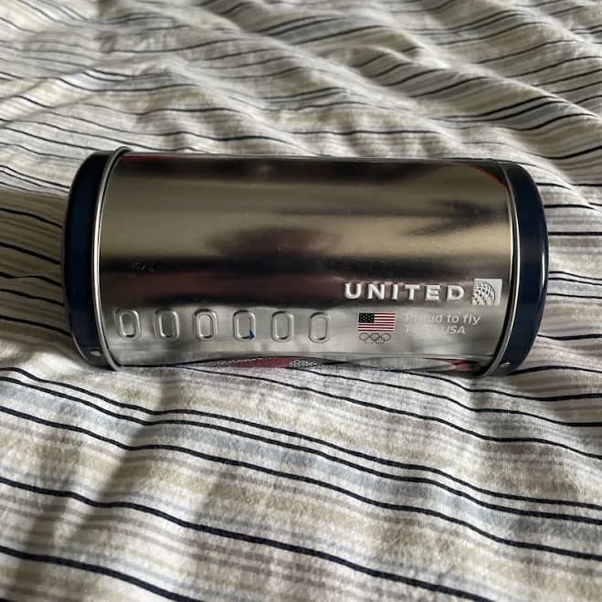 United Airlines Olympics Team Usa Business First Class Amenity Kit Tin