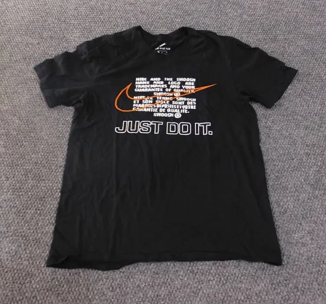 Nike Men's Just Do It Graphic T-Shirt