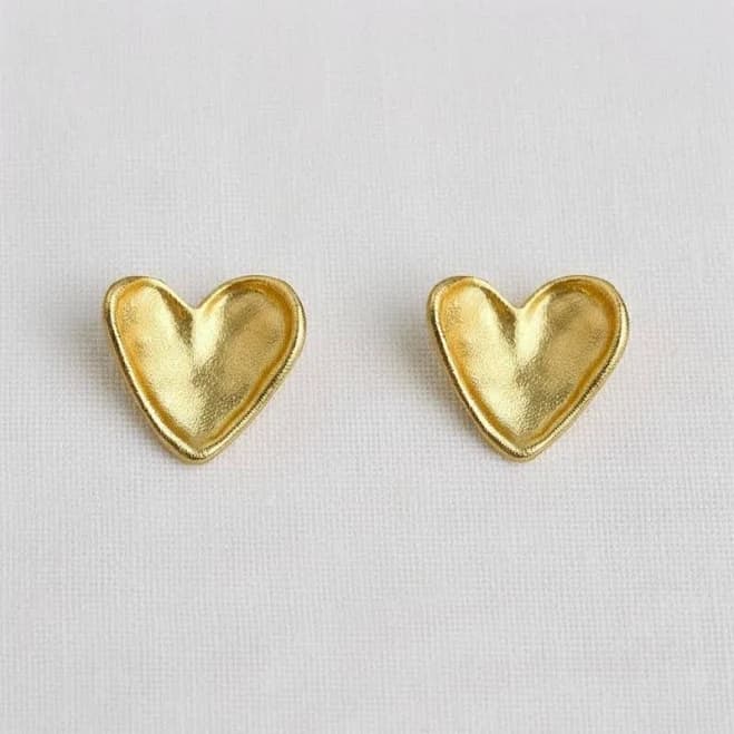 Vintage Inspired Gold-Toned Textured Heart Stud Earrings