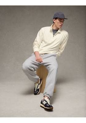 AE Men's 24/7 Boxy Quarter-Zip Sweatshirt