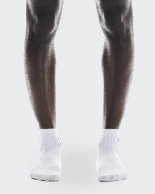 Men's On Adult Logo Socks