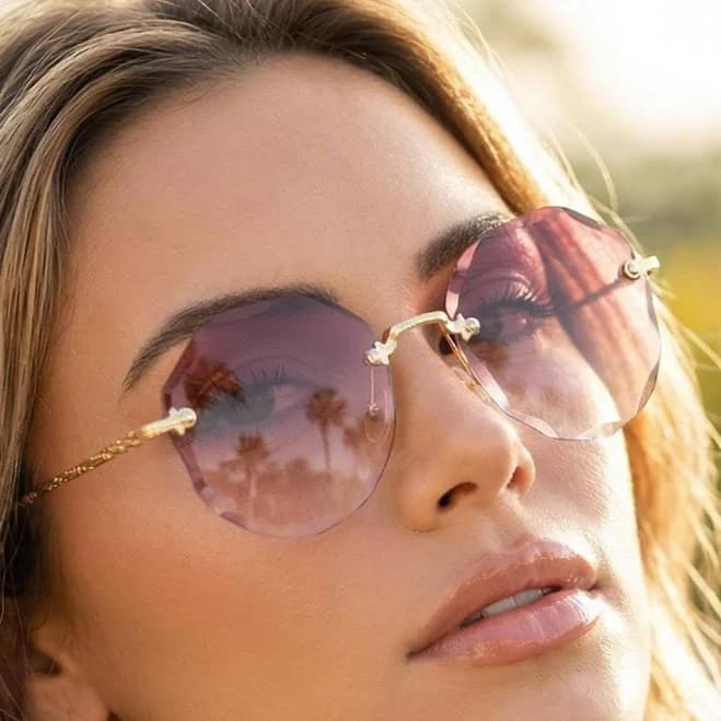 Minimalist Rimless Oval Sunglasses