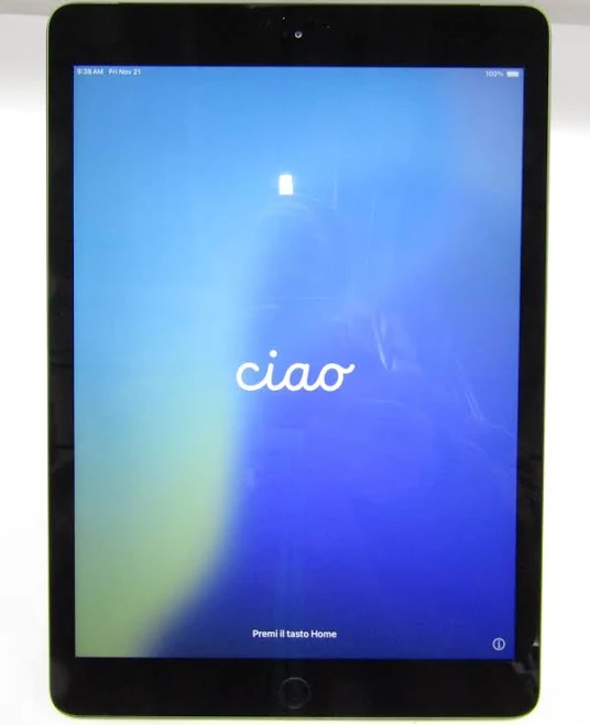 Apple iPad 7 2019 MW6H2LL/A 32 GB iOS 18.7.2 Unlocked Black and Space Gray