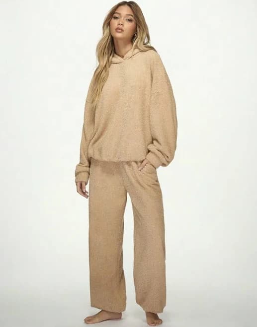 Missguided Fluffy Knit Oversized Hooded Sweatshirt and Cuffed Sweatpants Two Piece Lounge Co-