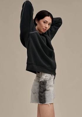 UGG Women's Classic Crewneck Sweatshirt