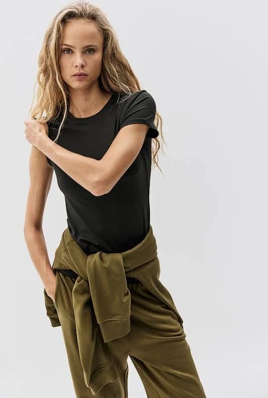 H&M Ladies Fitted Microfiber T-Shirt