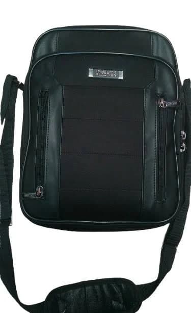 Kenneth Cole Reaction Luggage Sling Bag Medium Black Adjustable