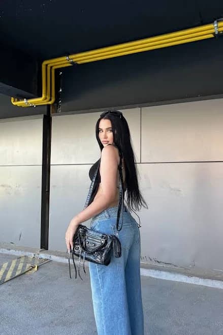 Fashion Nova Women's Extravagant Motion Satchel Handbag