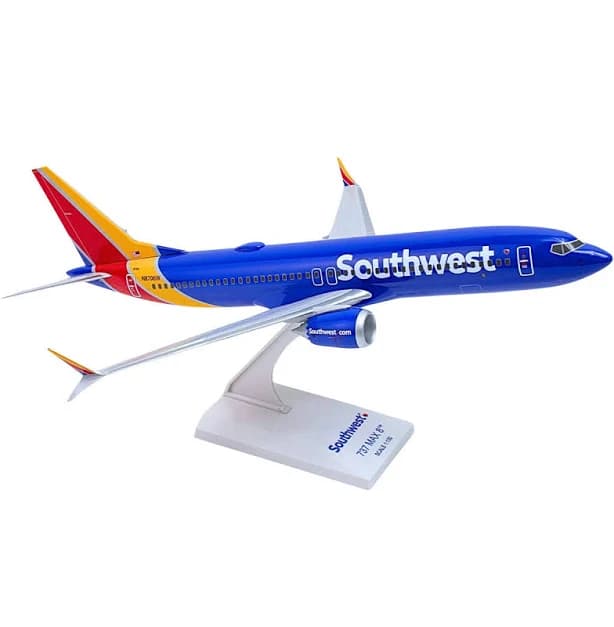 Skymarks Southwest 737-MAX8 1 130 Scale Model
