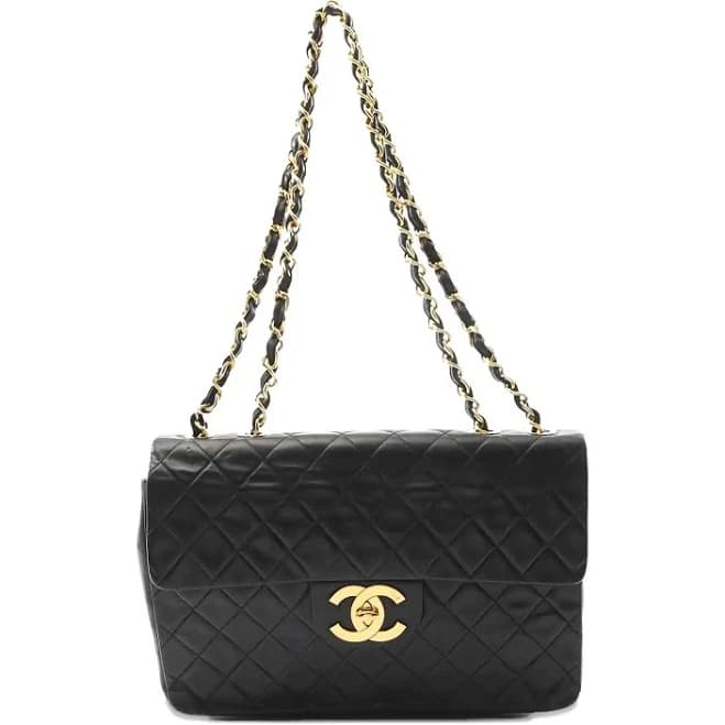 CHANEL Classic Flap Shoulder Bag