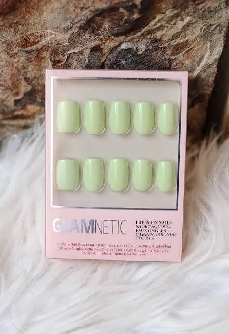 Glamnetic Press-On Nails