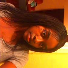 Wig : human hair frontal . 14 inches