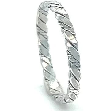 Dainty Twisted Rope Band Ring