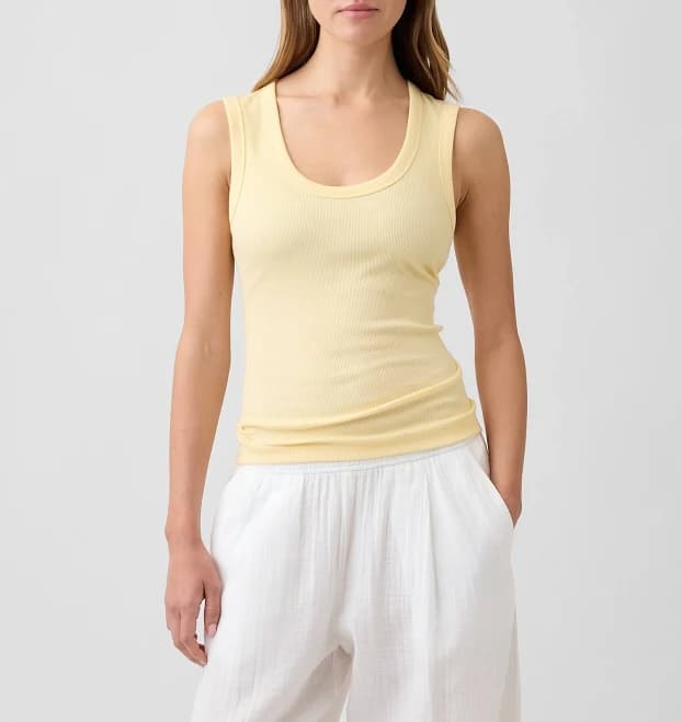 Gap Women's Ribbed Scoopneck Tank Top