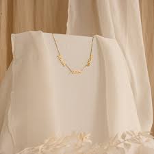 Multiple Name Necklace in Dainty Chain by Caitlyn Minimalist • Personalized Gift • Perfect Birthday Gift for Mom • NM91F99 - Etsy Canada