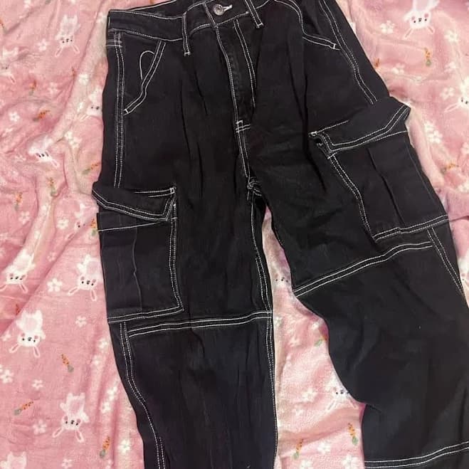 Wild Fable Women's Black High-Rise Wide-Leg Cargo Pants with White Stitching