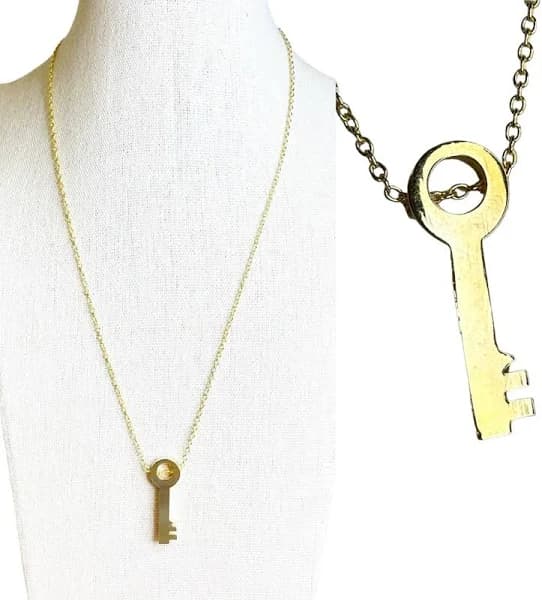 Vintage Dead Skeleton Key Pendant Necklace
