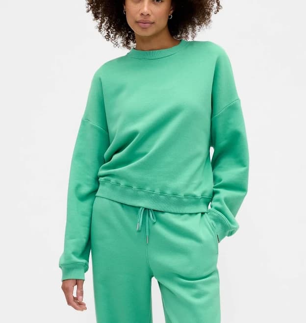 Gap Women's Relaxed Wedge Crewneck Sweatshirt