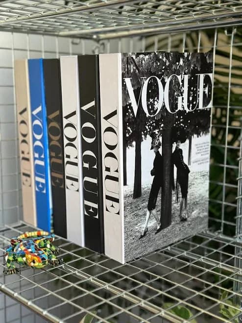 Vogue Decorative Book: Coffee Table Bookshelf Decor