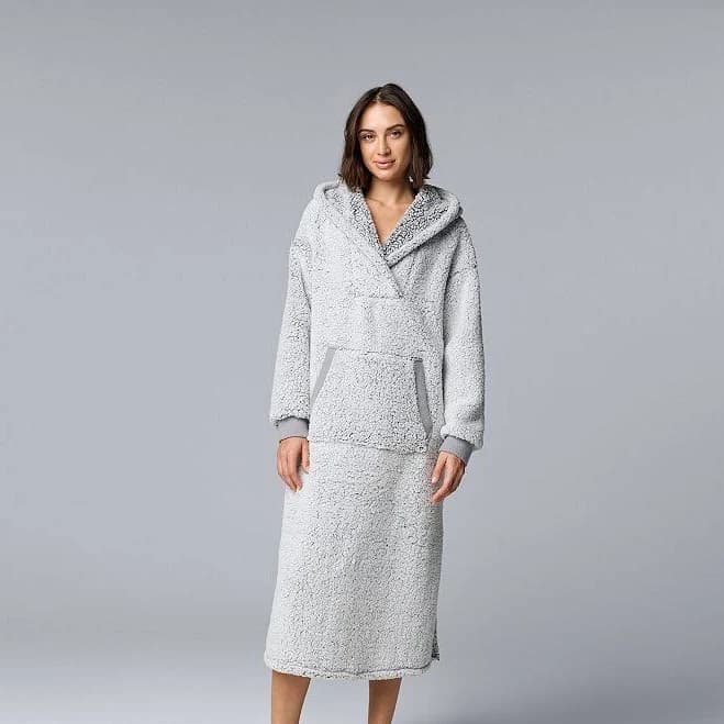 Simply Vera Vera Wang Women's Sherpa Long Sleeve Hooded Lounger