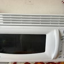 Galaxy Microwave Never Used for Sale in El Paso, TX - OfferUp