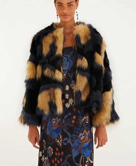 FARM Rio Women's Faux Fur Round-Neck Coat
