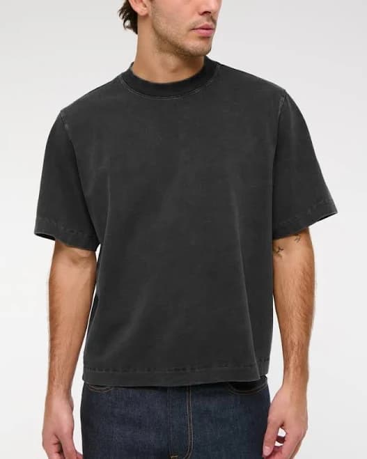 Abercrombie & Fitch Men's Premium Heavyweight Cropped Tee