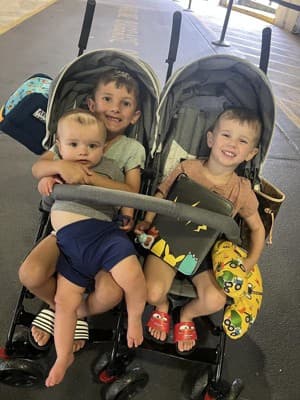 Dream On Me Volgo Twin Umbrella Stroller : Target