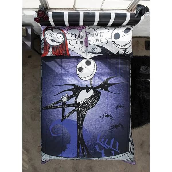 Disney Comforter - Full / Queen size - Jack Skellington Arms Crossed