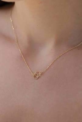14K Solid Gold Minimalist Interlocking Circles Necklace