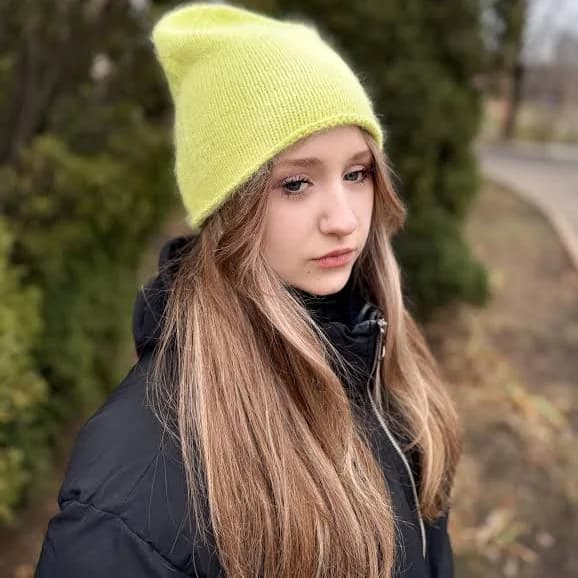 Women's Slouchy Soft Fuzzy Angora Beanie Hat