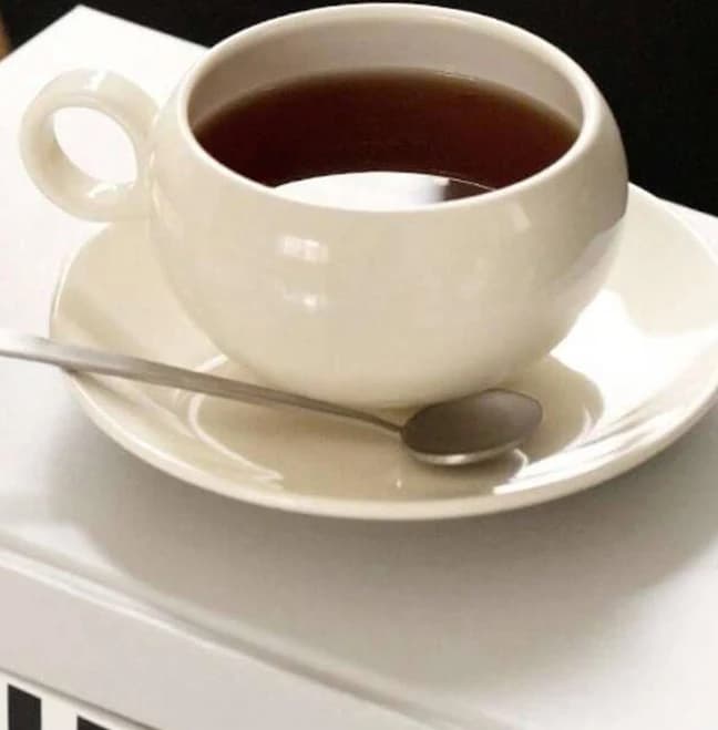 1pc White Ceramic Coffee Cup And Saucer Set For Home Breakfast,White - cup + saucer + spoon