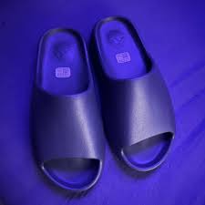 Yeezy slides dakony | Depop