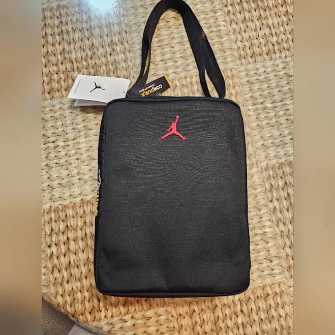 Jordan The Collectors Shoe Box