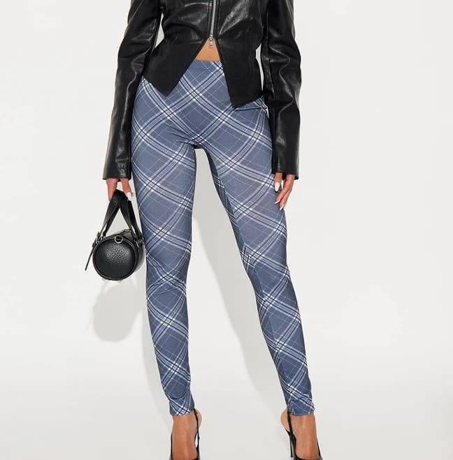 Fashion Nova Women's Carmen Mid Rise Plaid Leggings