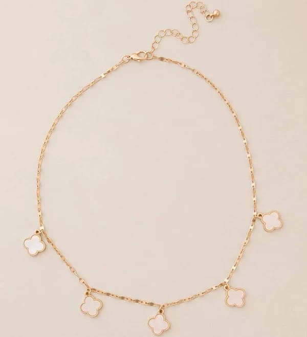 Buckle Clover Necklace