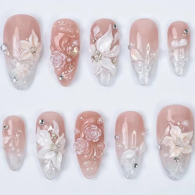 Elegant Floral 3D Press On Nail Set