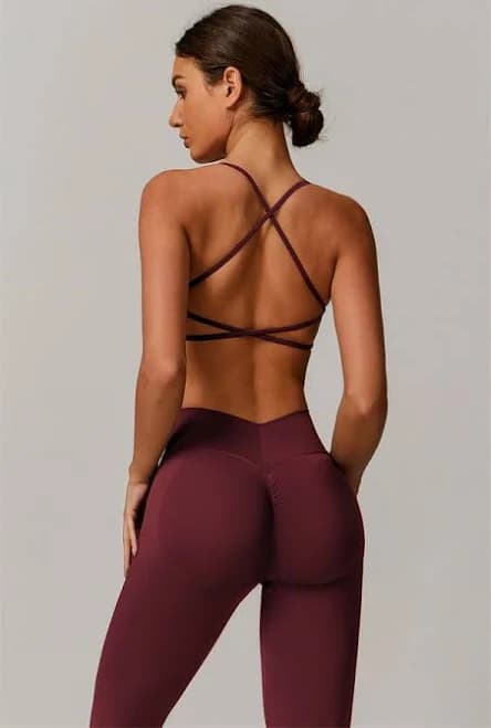 sfigure The Nova Luxe Sports Bra Leggings 2-Piece Set