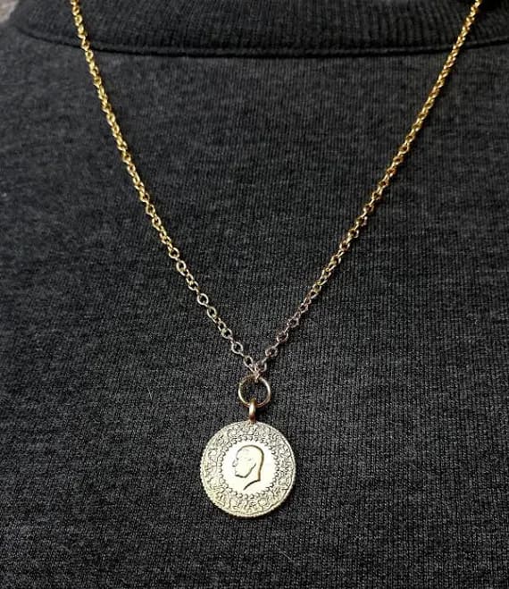 Minimalist Gold Coin Medallion Necklace