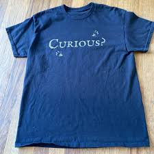 Salem MASS- Black Cat Curiosity Shoppe Soft Black T-shirt Size M- Witch Trials | eBay