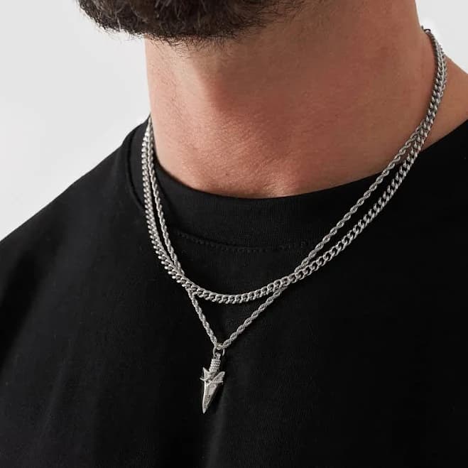 CRAFTD London Silver Arrow Pendant Necklace with Cuban Chain