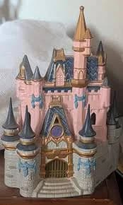 Scentsy Walt Disney World 50th Anniversary Cinderella Castle Wax Warmer Unused