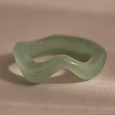 Caitlyn Minimalist Curvy Wave Green Jade Ring