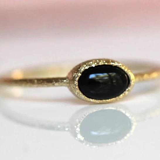 14K Gold Oval Onyx Sparkle Texture Ring