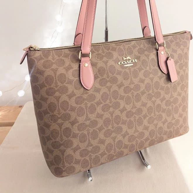 Coach Women's Gallery Tote Bag in Signature Canvas