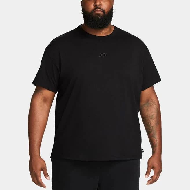 Nike Men's Sportswear Premium Essentials T-Shirt