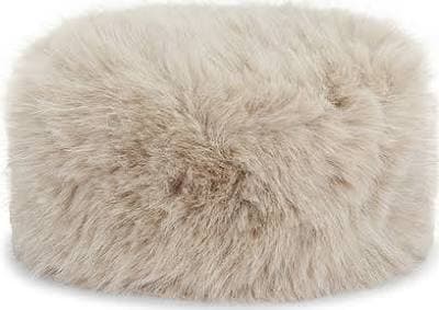 Unreal Fur Natasha Hat
