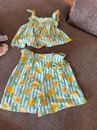Girls matching set Rare Editions S (6-7) | Mercari